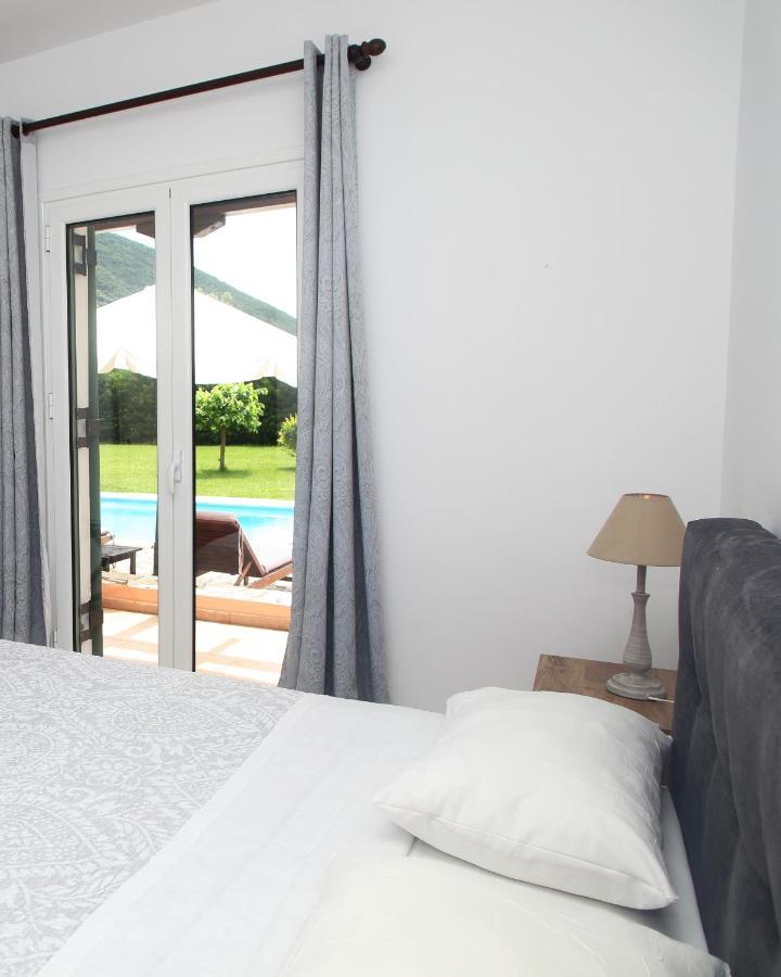 Echinades Resort Vasiliki Exteriér fotografie