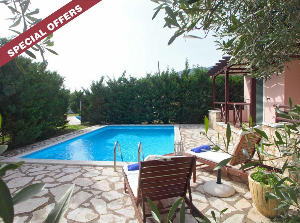 Echinades Resort Vasiliki Exteriér fotografie